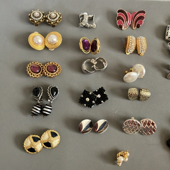 Lot of Clip-on/Screw-on Costume Earrings — 16 sets, 9 singles, 1 Beehive Watch - Picture 2 of 5